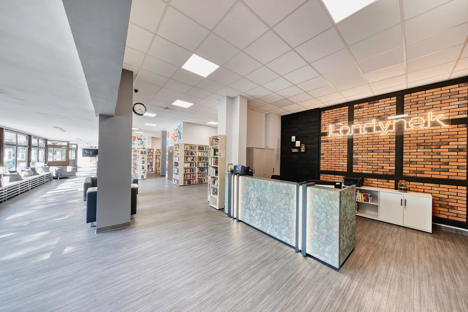 Wojewodzka-i-miejska-biblioteka-publiczna-w-bydgoszczy-londynek00002